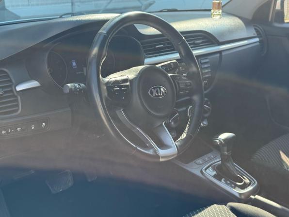 Kia Rio IV с пробегом 2020 года, цена 1 399 900 рублей, 121331 км, хэтчбек, Автокод Объявления