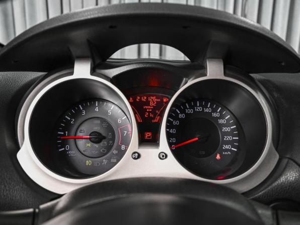 Nissan Juke I с пробегом 2013 года, цена 999 000 рублей, 212126 км, внедорожник, Автокод Объявления