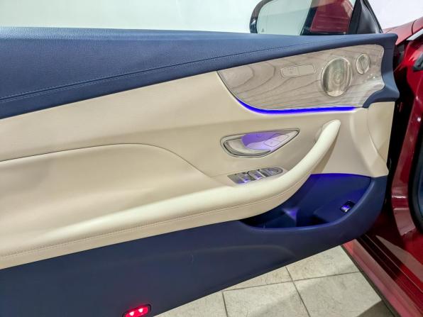 Mercedes-Benz E-Класс V (W213 S213 C238) Рестайлинг с пробегом 2021 года, цена 4 995 000 рублей, 61261 км, купе-хардтоп, Автокод Объявления