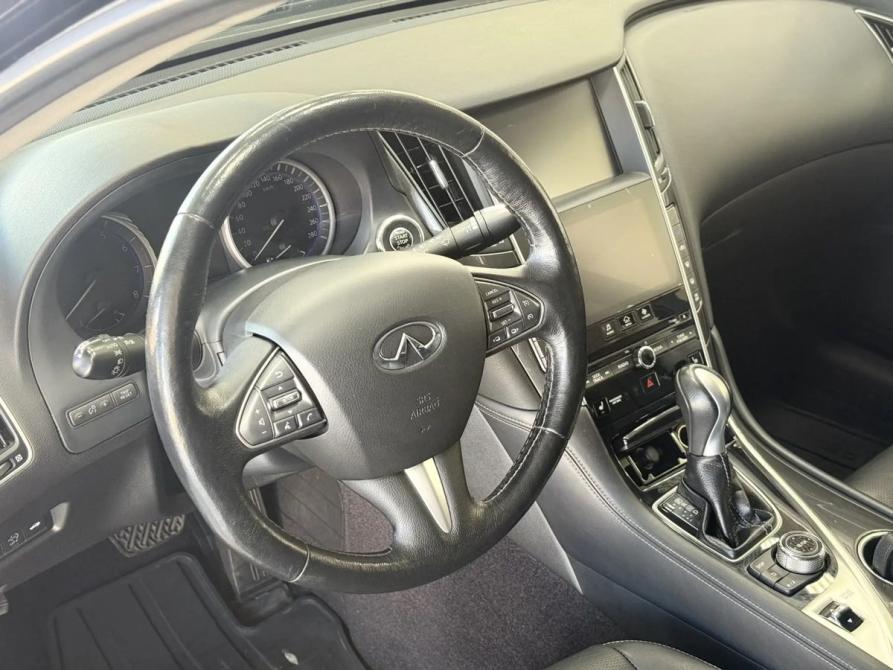 Infiniti Q50 I Москва  - изображение 10