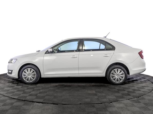 Skoda Rapid I Рестайлинг с пробегом 2019 года, цена 1 430 000 рублей, 50978 км, лифтбек, Автокод Объявления