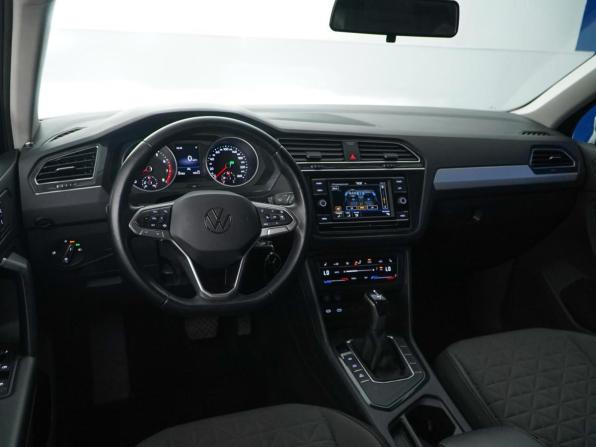 Volkswagen Tiguan II Рестайлинг с пробегом 2022 года, цена 2 649 444 рубля, 87482 км, внедорожник, Автокод Объявления