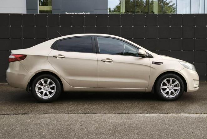Kia Rio III с пробегом 2014 года, цена 989 000 рублей, 92950 км, седан, Автокод Объявления
