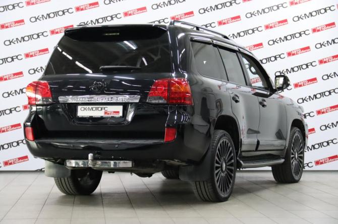 Toyota Land Cruiser 200 Series Рестайлинг 1 с пробегом 2012 года, цена 3 795 950 рублей, 272452 км, внедорожник, Автокод Объявления