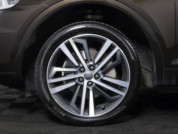 Audi Q5 II (FY) с пробегом 2017 года, цена 2 190 000 рублей, 200250 км, внедорожник, Автокод Объявления