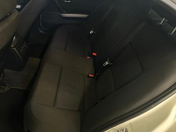 BMW 3 серии V (E90/E91/E92/E93) Рестайлинг с пробегом 2011 года, цена 917 000 рублей, 293182 км, седан, Автокод Объявления