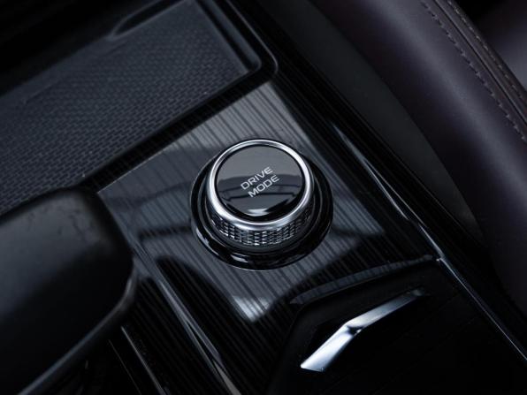 Geely Monjaro I с пробегом 2023 года, цена 3 097 000 рублей, 49894 км, внедорожник, Автокод Объявления