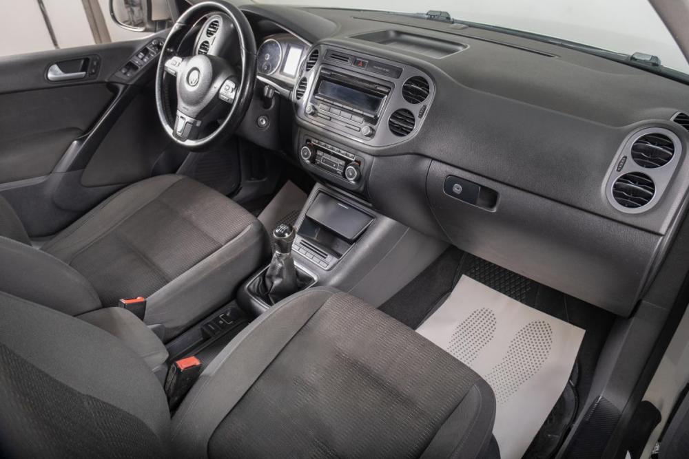 Volkswagen Tiguan I Рестайлинг Томск  - изображение 18