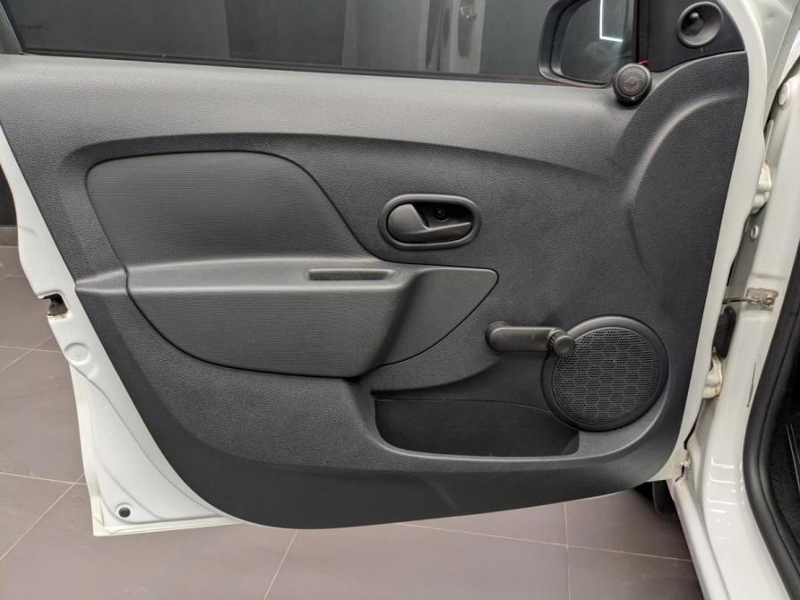 Renault Logan II Рестайлинг Москва  - изображение 8