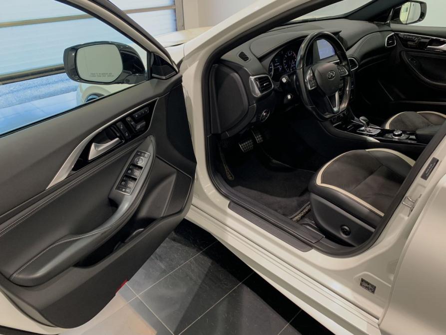 Infiniti Q30 Санкт-Петербург  - изображение 9