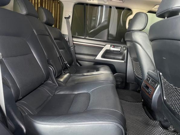 Toyota Land Cruiser 200 Series Рестайлинг 2 с пробегом 2016 года, цена 5 500 000 рублей, 291965 км, внедорожник, Автокод Объявления