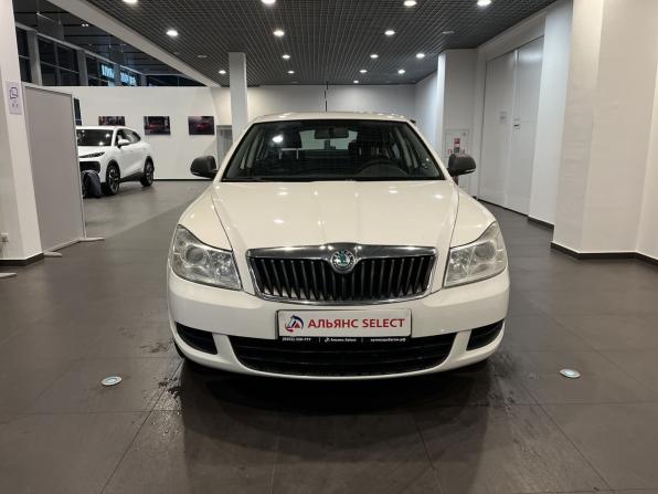 Skoda Octavia II (A5) Рестайлинг с пробегом 2013 года, цена 735 000 рублей, 235334 км, лифтбек, Автокод Объявления