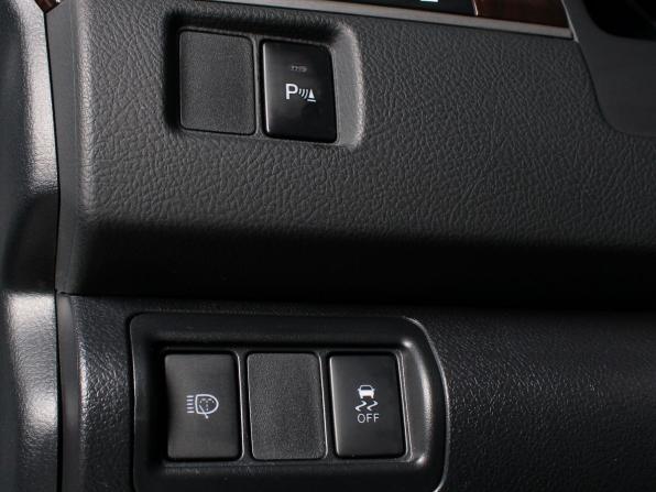 Toyota Camry VII (XV50) Рестайлинг 2 с пробегом 2017 года, цена 2 799 000 рублей, 136473 км, седан, Автокод Объявления