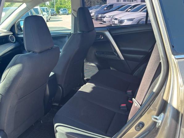 Toyota RAV4 IV (XA40) Рестайлинг с пробегом 2019 года, цена 2 900 000 рублей, 93932 км, внедорожник, Автокод Объявления