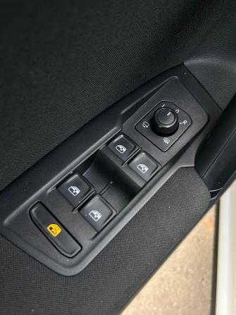 Volkswagen Tiguan II с пробегом 2018 года, цена 2 870 000 рублей, 98403 км, внедорожник, Автокод Объявления