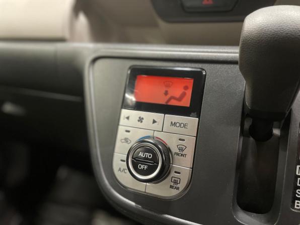Toyota Passo III с пробегом 2016 года, цена 890 000 рублей, 140740 км, хэтчбек, Автокод Объявления