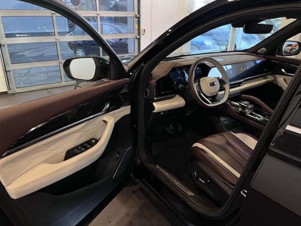 Geely Monjaro I с пробегом 2023 года, цена 3 440 000 рублей, 29189 км, внедорожник, Автокод Объявления
