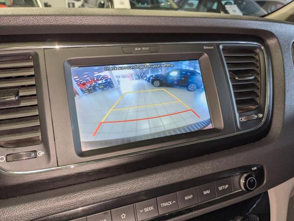 Kia Carnival III с пробегом 2019 года, цена 2 799 500 рублей, 137000 км, минивэн, Автокод Объявления