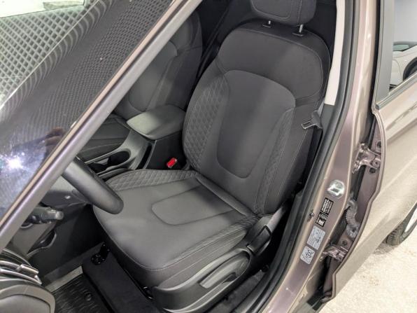 Hyundai Creta II с пробегом 2022 года, цена 2 590 000 рублей, 16062 км, внедорожник, Автокод Объявления