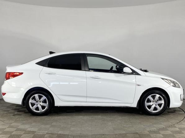 Hyundai Solaris I с пробегом 2012 года, цена 699 000 рублей, 168779 км, седан, Автокод Объявления