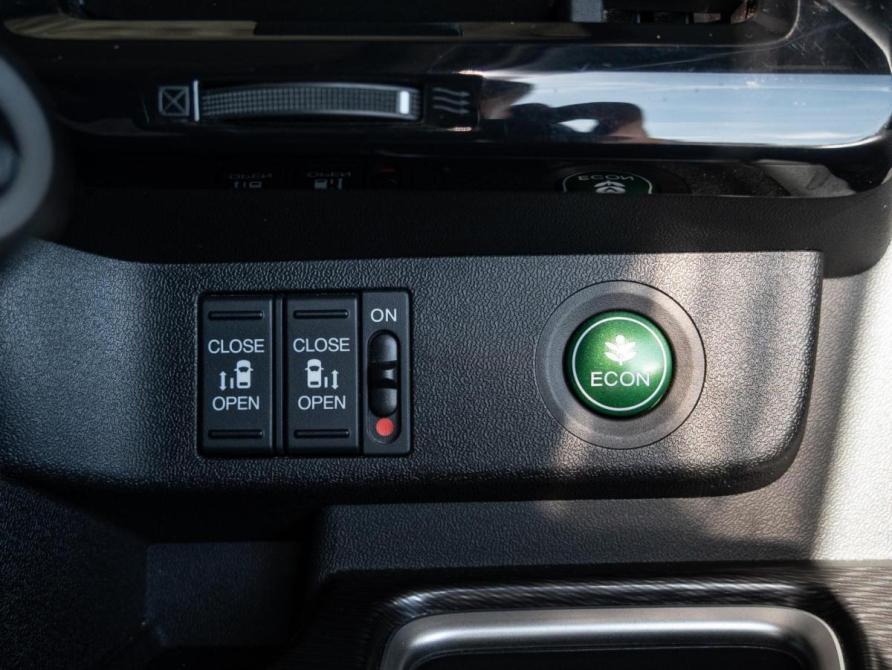 Honda Stepwgn V Рестайлинг Краснодар  - изображение 25