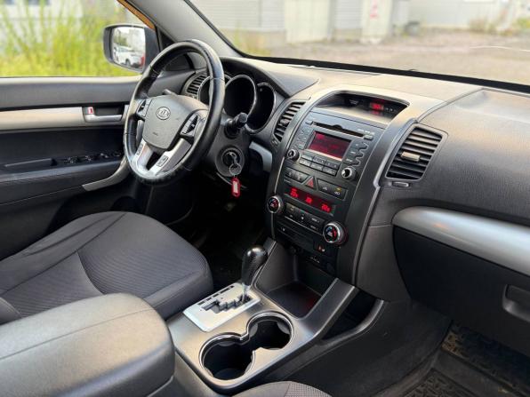 Kia Sorento II Рестайлинг с пробегом 2012 года, цена 1 375 000 рублей, 154300 км, внедорожник, Автокод Объявления
