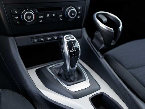BMW X1 I (E84) Рестайлинг с пробегом 2013 года, цена 1 500 000 рублей, 301220 км, внедорожник, Автокод Объявления