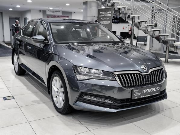 Skoda Superb III Рестайлинг с пробегом 2021 года, цена 2 350 000 рублей, 102600 км, лифтбек, Автокод Объявления