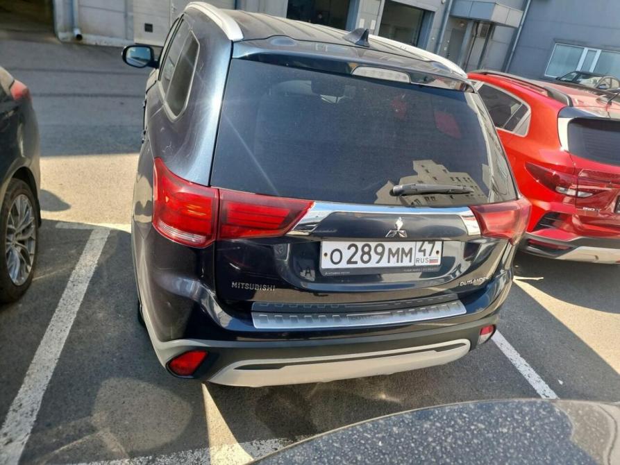 Mitsubishi Outlander III Рестайлинг 3 Санкт-Петербург  - изображение 8
