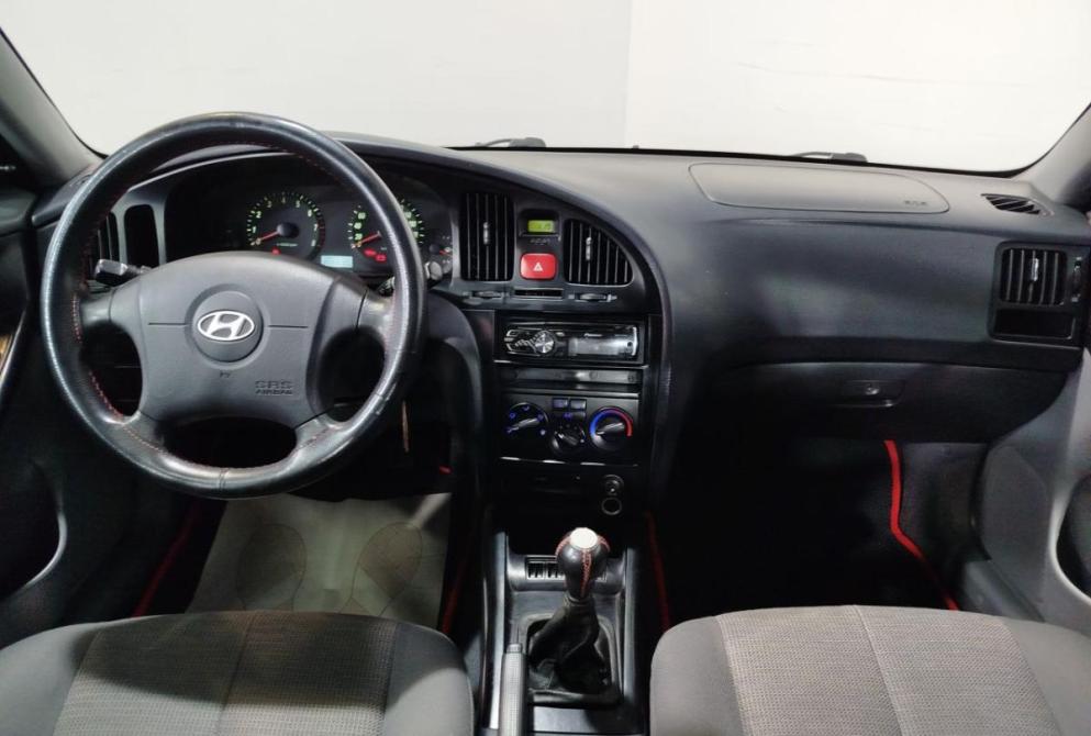Hyundai Elantra III (XD2) Рестайлинг Саратов  - изображение 15