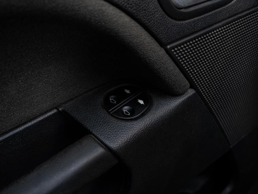 Ford Fiesta Mk5 Краснодар  - изображение 15