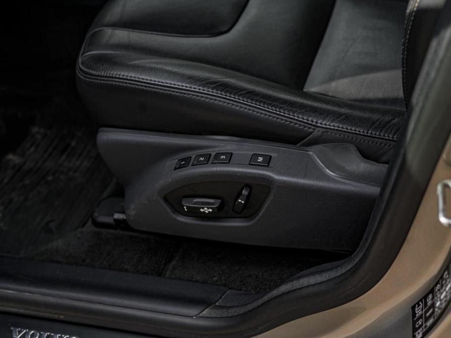 Volvo XC60 I Рестайлинг Санкт-Петербург  - изображение 11