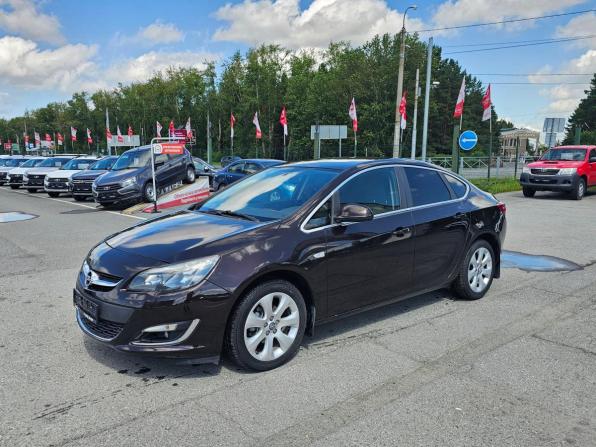 Opel Astra J Рестайлинг с пробегом 2014 года, цена 849 995 рублей, 83796 км, седан, Автокод Объявления