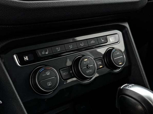Volkswagen Tiguan II с пробегом 2018 года, цена 2 650 000 рублей, 40235 км, внедорожник, Автокод Объявления
