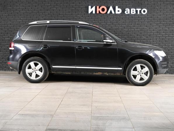 Volkswagen Touareg I Рестайлинг с пробегом 2008 года, цена 1 100 000 рублей, 295407 км, внедорожник, Автокод Объявления
