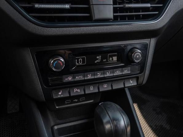 Volkswagen Polo VI с пробегом 2020 года, цена 1 810 000 рублей, 83930 км, лифтбек, Автокод Объявления