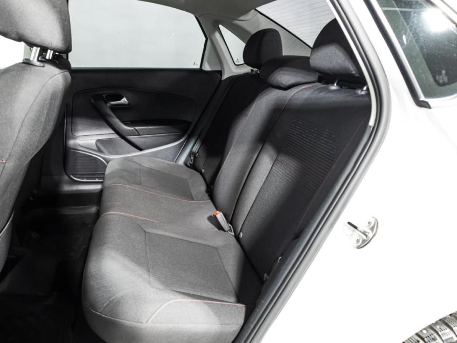 Volkswagen Polo V Рестайлинг Санкт-Петербург  - изображение 10