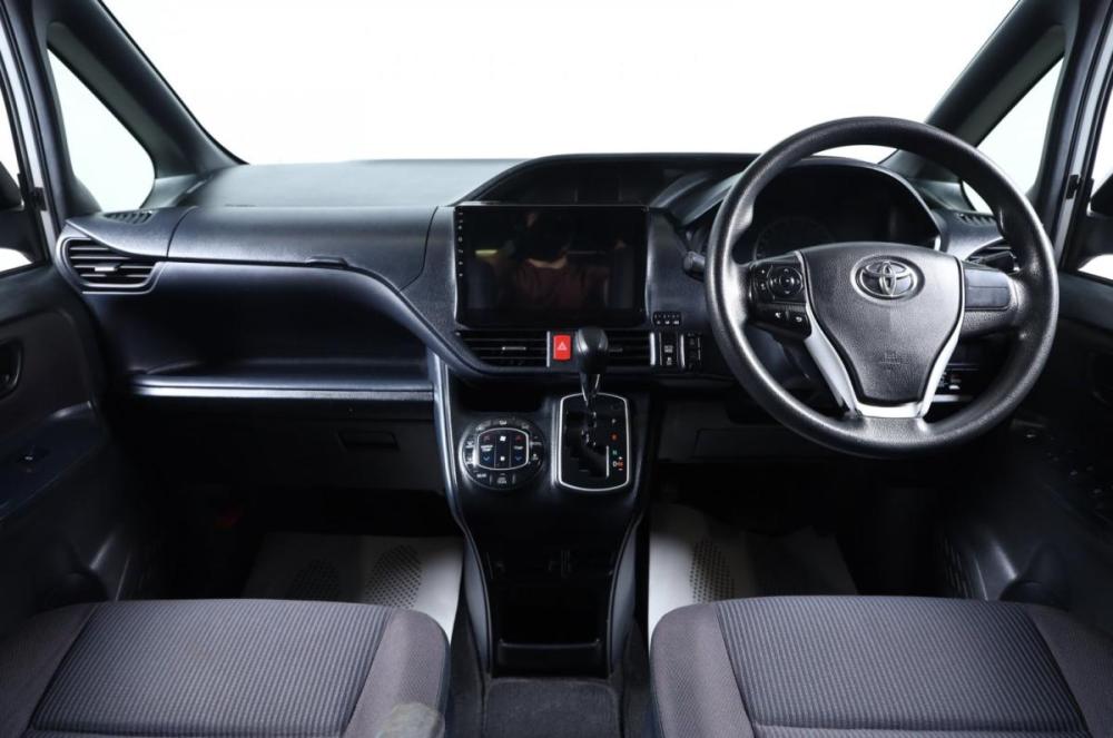 Toyota Noah III (R80) Новосибирск  - изображение 9