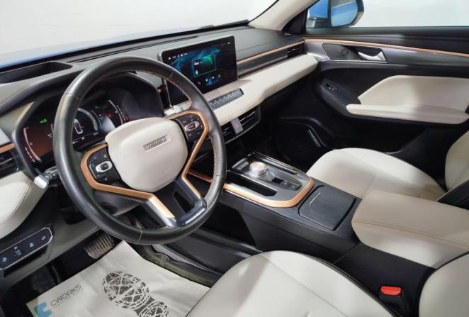Haval Jolion I Рестайлинг с пробегом 2023 года, цена 2 070 000 рублей, 38439 км, внедорожник, Автокод Объявления
