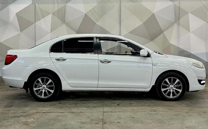 Lifan Cebrium (720) с пробегом 2014 года, цена 730 000 рублей, 90000 км, седан, Автокод Объявления