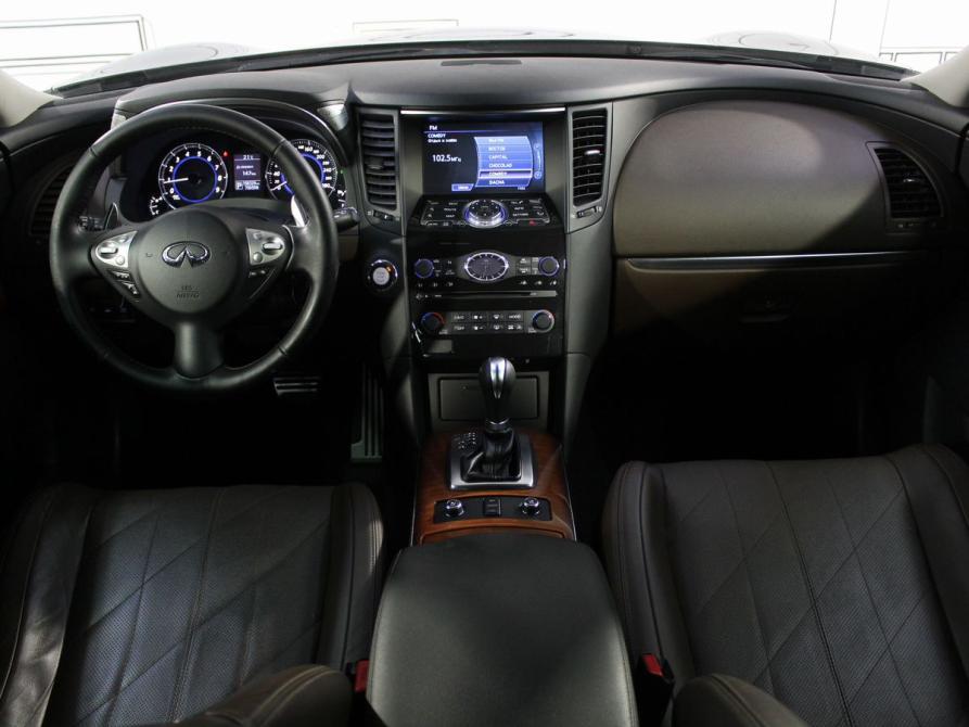 Infiniti QX70 Москва  - изображение 2