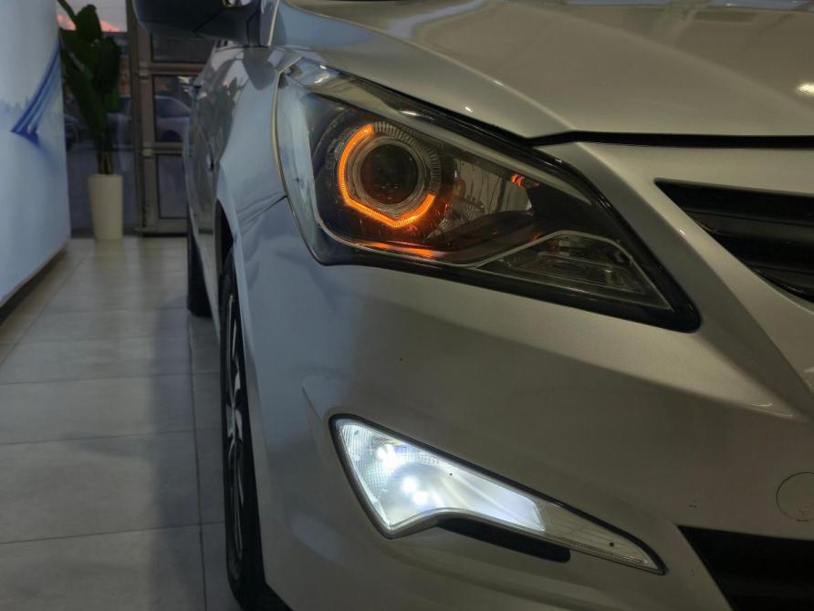 Hyundai Solaris I Рестайлинг Таганрог  - изображение 9