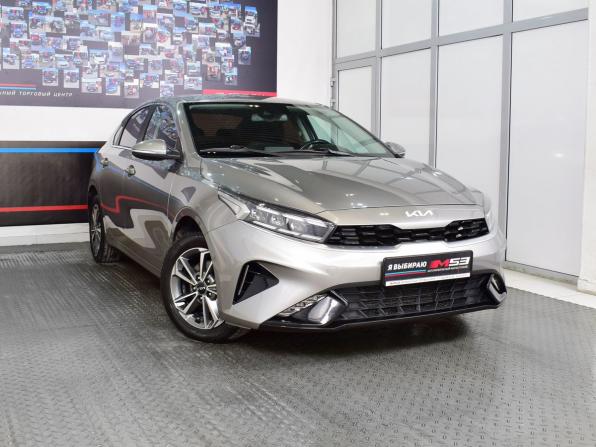 Kia Cerato IV Рестайлинг с пробегом 2021 года, цена 2 375 995 рублей, 46867 км, седан, Автокод Объявления