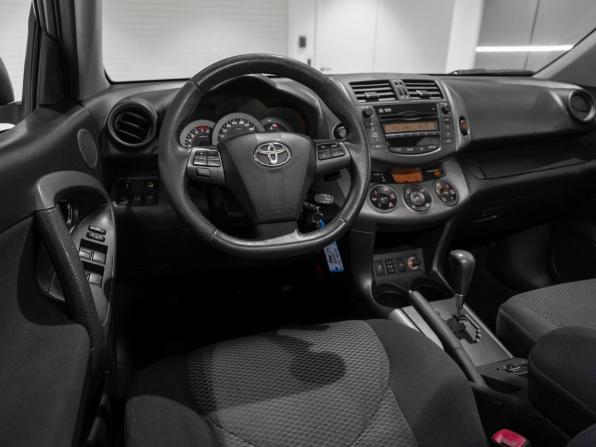 Toyota RAV4 III (XA30) Рестайлинг с пробегом 2011 года, цена 1 370 000 рублей, 233043 км, внедорожник, Автокод Объявления