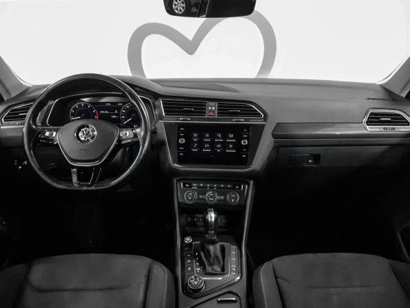 Volkswagen Tiguan II с пробегом 2017 года, цена 2 448 000 рублей, 113575 км, внедорожник, Автокод Объявления