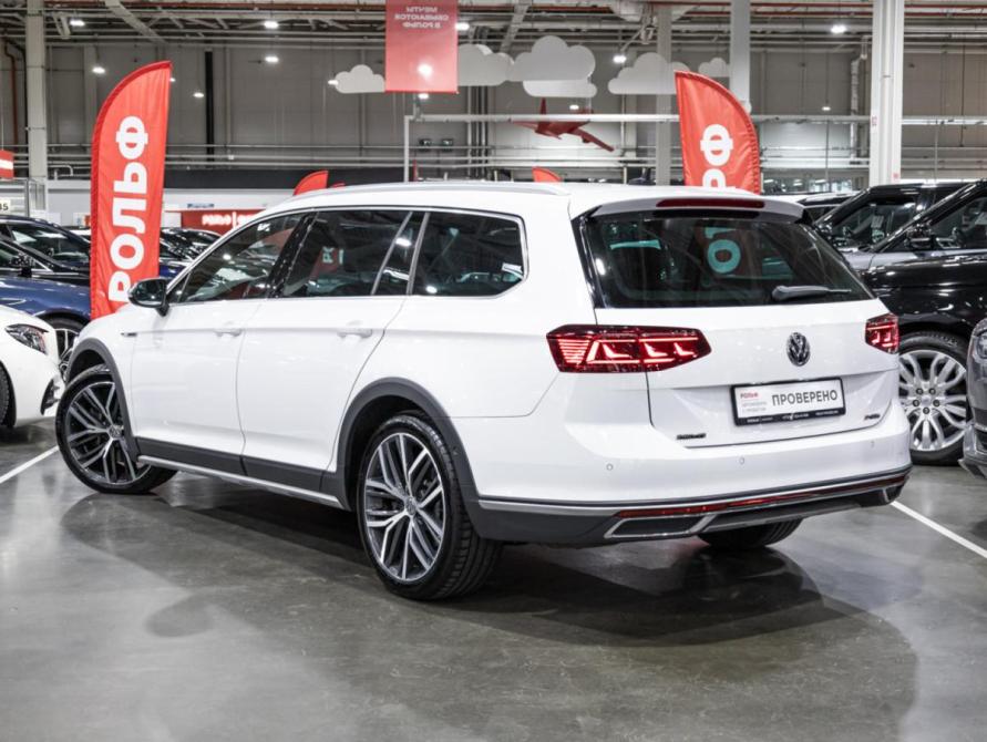 Volkswagen Passat B8 Рестайлинг Санкт-Петербург  - изображение 17