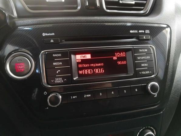 Kia Rio III Рестайлинг с пробегом 2016 года, цена 1 035 000 рублей, 116801 км, седан, Автокод Объявления