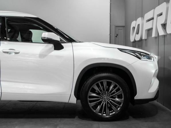 Toyota Highlander IV (XU70) с пробегом 2026 года, цена 5 500 000 рублей, 31 км, внедорожник, Автокод Объявления