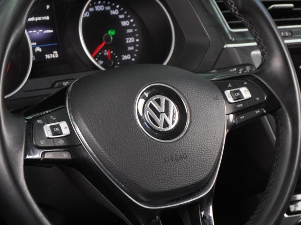 Volkswagen Tiguan II с пробегом 2019 года, цена 2 438 000 рублей, 79433 км, внедорожник, Автокод Объявления