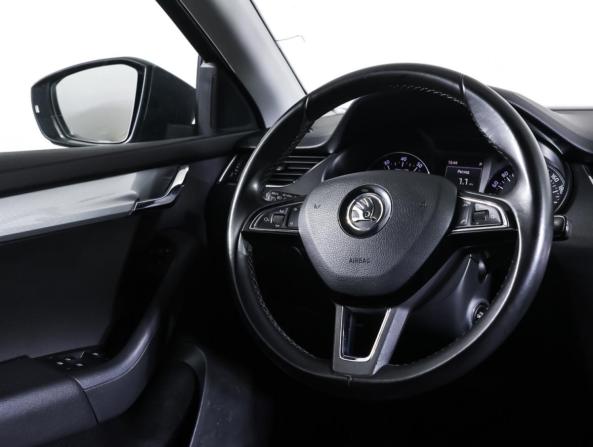 Skoda Octavia III (A7) с пробегом 2016 года, цена 1 690 000 рублей, 179944 км, лифтбек, Автокод Объявления